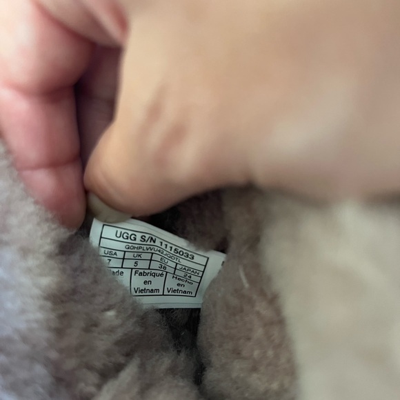 Ugg Daelynn Boot Grayish Purple Size 7 Lateral Bows - Picture 10 of 10